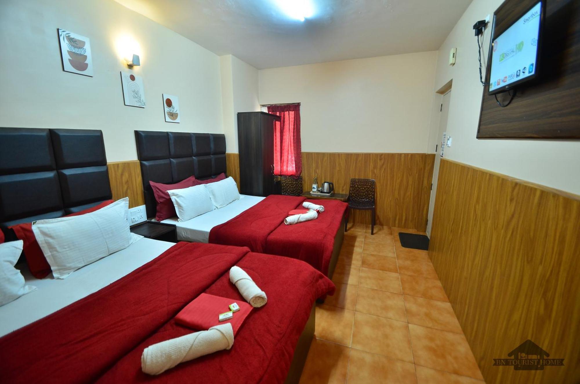Bn Tourist Home Udagamandalam Zimmer foto